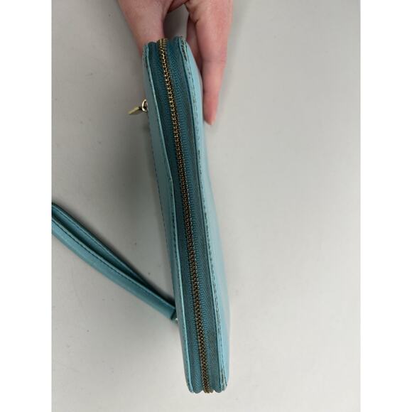 Fossil Teal Leather Zip Around Wallet Wristlet - Picture 3 of 16